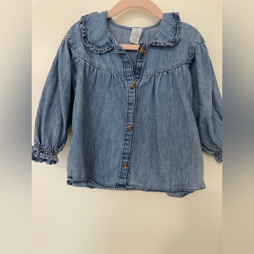 H&M-Denim Button-Up Shirt with Ruffle Collar
